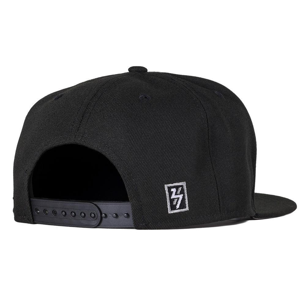 24/7 Bolt Classic New Era Snapback