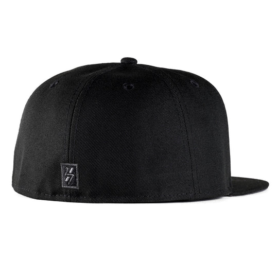 24/7 Bolt Onyx New Era Fitted